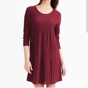 Eileen Fisher Size Extra Small Burgundy Wool Scoop Neck Ribbed Dress